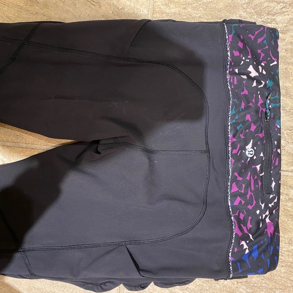 Black Lululemon Leggings - Picture 2 of 5